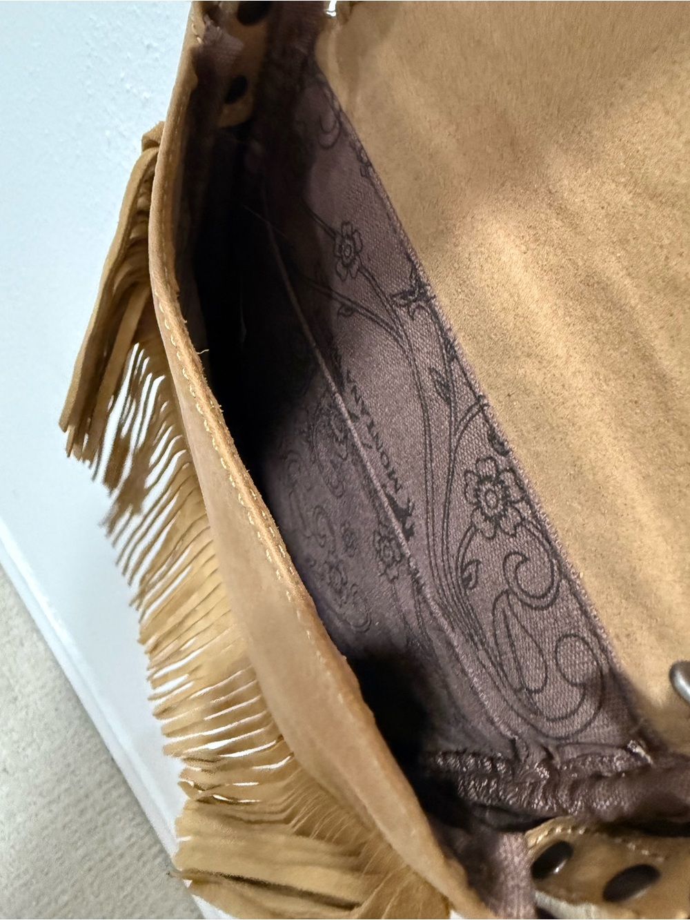 Montana West Fringe Cowhide Crossbody Bag in Brown and White - Picture 7 of 10